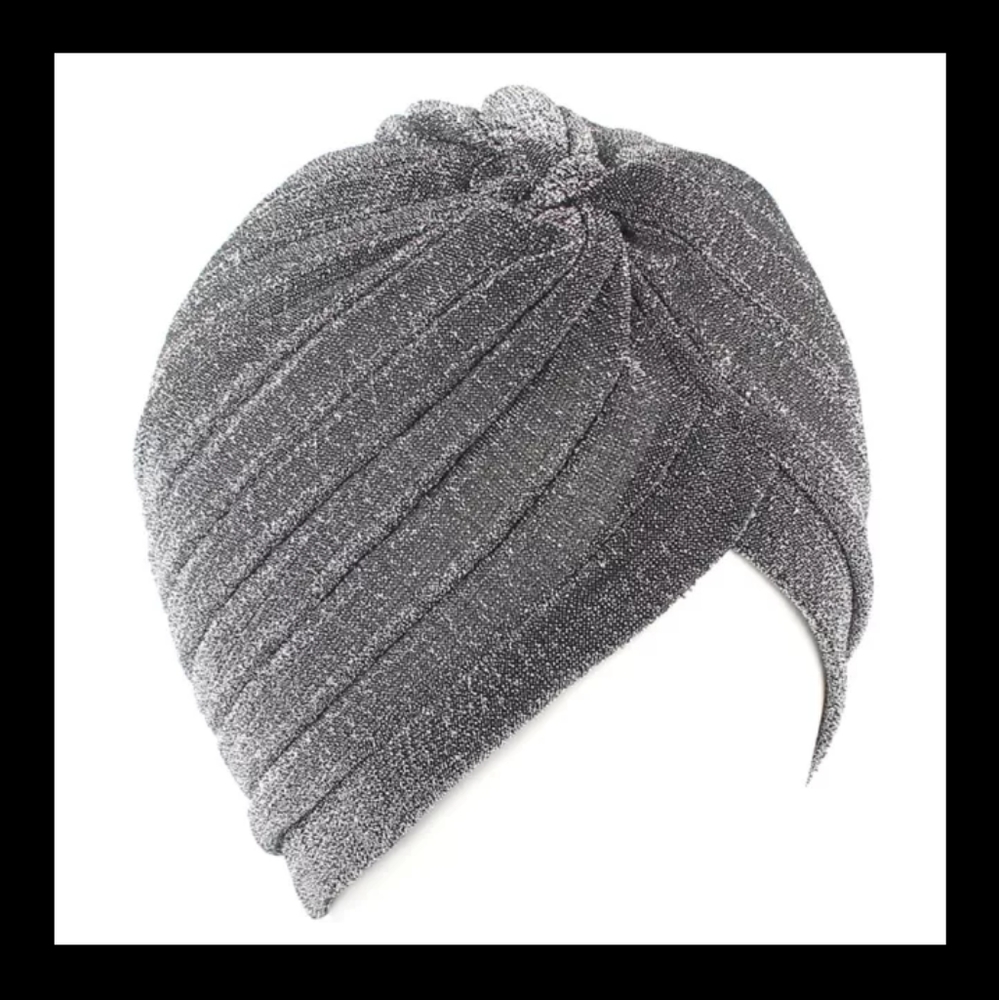 Silver shiny turban